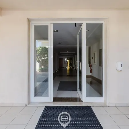 Pine & Sea Hideaway Torre Grande