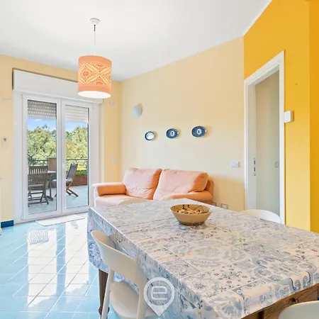 Pine & Sea Hideaway Appartamento Torre Grande