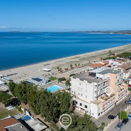 Pine & Sea Hideaway Apartamento *